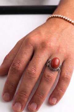 Oval Katre Model Mercan Taşlı Gümüş Erkek Yüzük