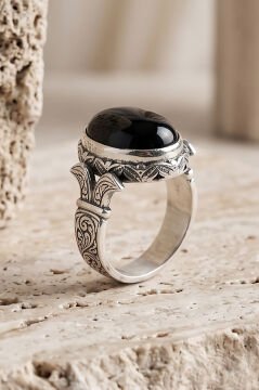 Oval Katre Model Oniks Taşlı Gümüş Erkek Yüzük