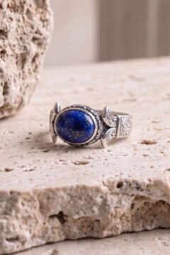 Yan Oval Katre Model Lapis Lazuli Taşlı Gümüş Erkek Yüzük