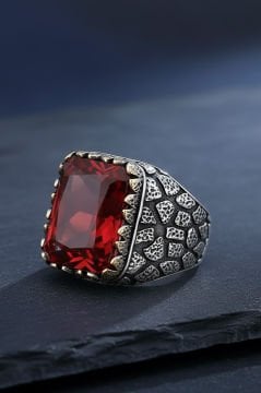 Kırmızı Zirkon Taşlı Gümüş Yüzük