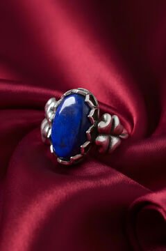 Yonca Model Lapis Lazuli Taşlı El İşi Gümüş Yüzük 25 - Gümüş Rengi