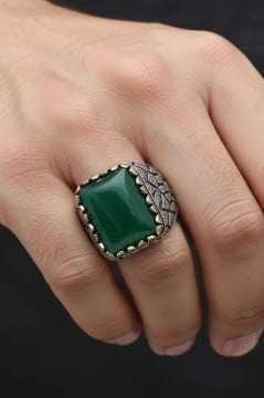 Yeşil Akik Taşlı Gümüş Yüzük