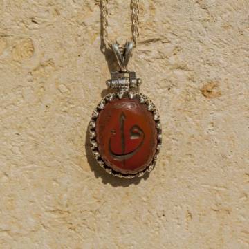 Akik Taşı Üzeri Kazıma El İşi Gümüş Kolye