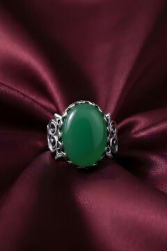 El İşçiliği Özel Tasarım Yeşil Akik Taşlı Kadın Yüzük
