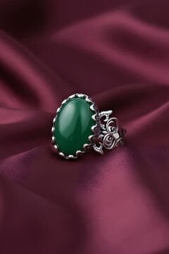 El İşçiliği Özel Tasarım Yeşil Akik Taşlı Kadın Yüzük