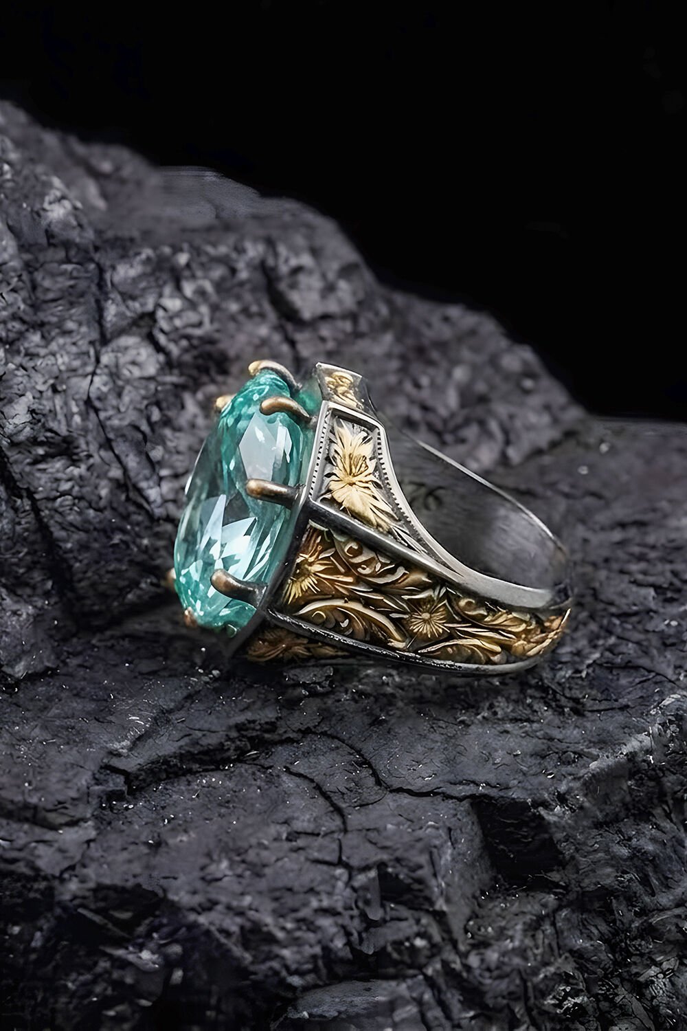 Siyah Rodaj ve Altın Kaplama Akuamarin Zirkon Taşlı Gümüş Yüzük