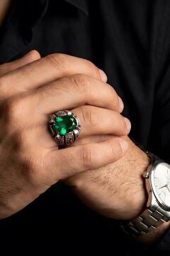 Erzurum Kalemkar Usta İşçiliği Zümrüt Zirkon Taşlı Erkek Yüzük