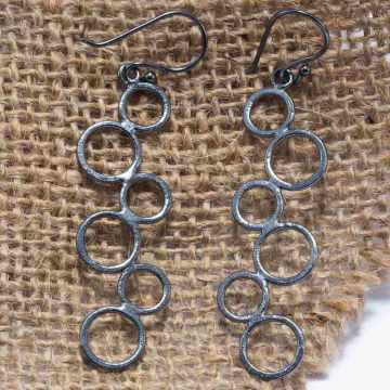 Yapışık Halkalar Gümüş Küpe