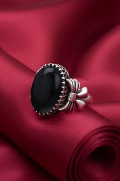 Kurdele Model Oniks Taşlı El İşi Gümüş Yüzük