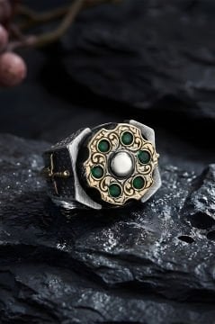 Stres Çarkı Model Yeşil Zirkon Taşlı Gümüş Yüzük