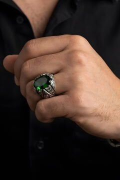 Erzurum Kalem İşçiliği Sancaktar Model Zümrüt Zirkon Taşlı Erkek Yüzük