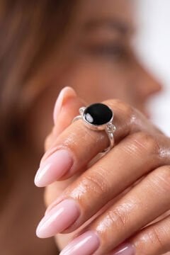 Luna Model Doğal Oniks Taşlı Gümüş Kadın Yüzük 20 - Gümüş Rengi