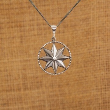 Pusula Model Gümüş Kolye