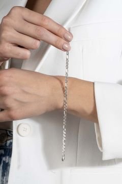 Barlı Figaro Model Gümüş 3,90 mm Genişlik Bileklik