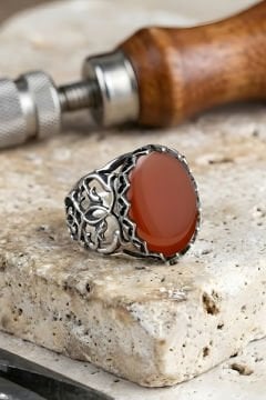 Selçuklu Motifli El İşi Akik Taşlı Gümüş Yüzük