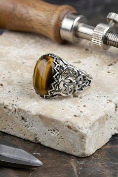 Selçuklu Motifli El İşi Kaplangözü Taşlı Gümüş Yüzük