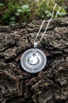 Ay Yıldız Model Gümüş Kolye