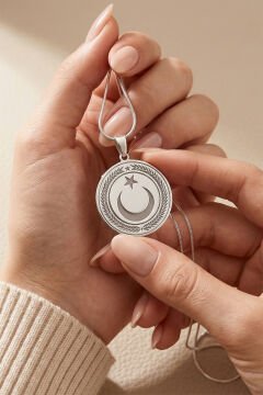 Ay Yıldız Model Gümüş Kolye