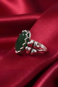 Yonca Model Yeşil Akik Taşlı El İşi Gümüş Yüzük