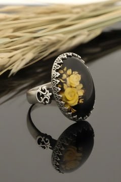 Damla Kehribar İçine Gül Oyma El İşi Gümüş Yüzük