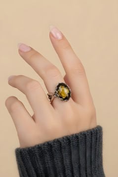 Damla Kehribar İçine Gül Oyma El İşi Gümüş Yüzük