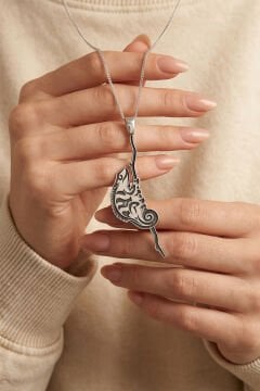 Bukalemun Model Gümüş Unisex Kolye