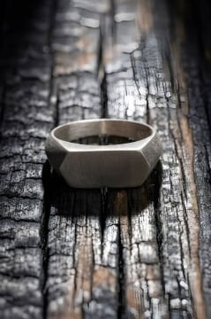 Yatay Altıgen Model Gümüş Erkek Şövalye Yüzüğü