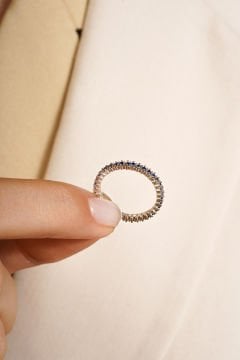 Lacivert Renk Zirkon Taşlı Tek Sıra Tamtur Yüzük