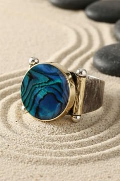 Okyanus Sedefi Taşlı Atılgan Model Gümüş Yüzük