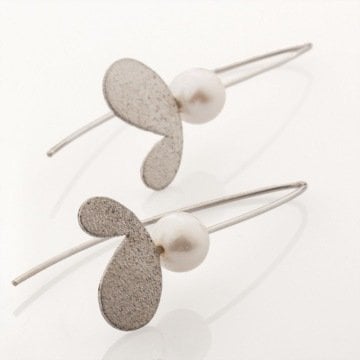 Kelebek Kanatları İnci Taşlı El İşi Gümüş Küpe